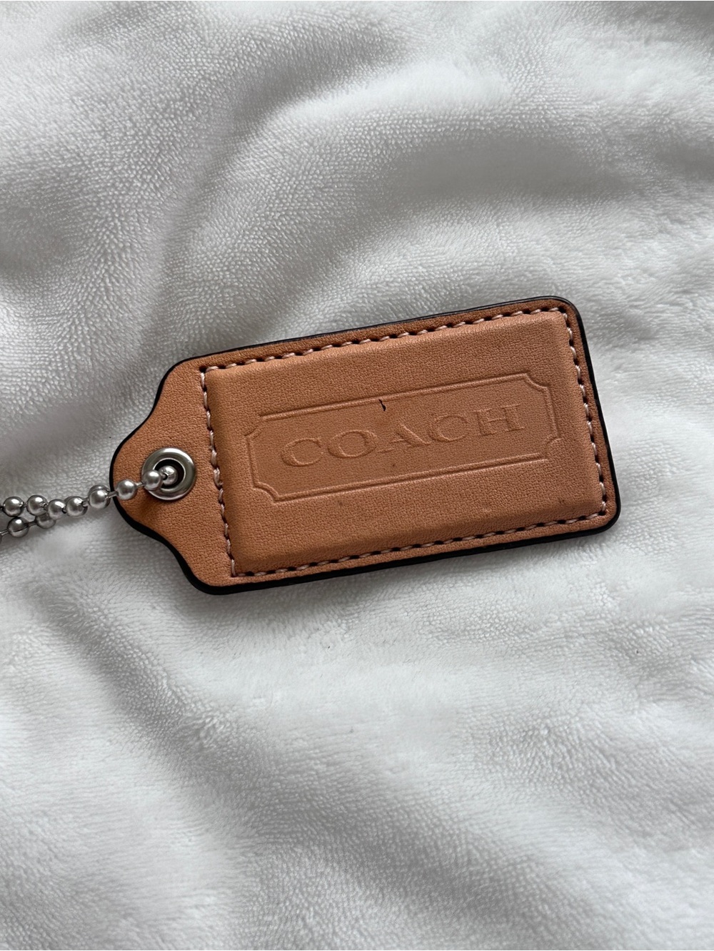 Coach Hang Tag - Picture 2 of 5